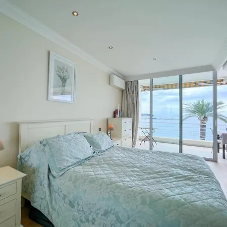 Eden Apartman *